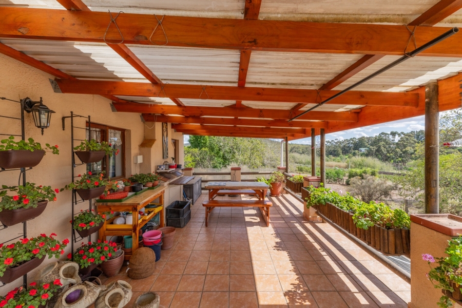 4 Bedroom Property for Sale in Napier Western Cape